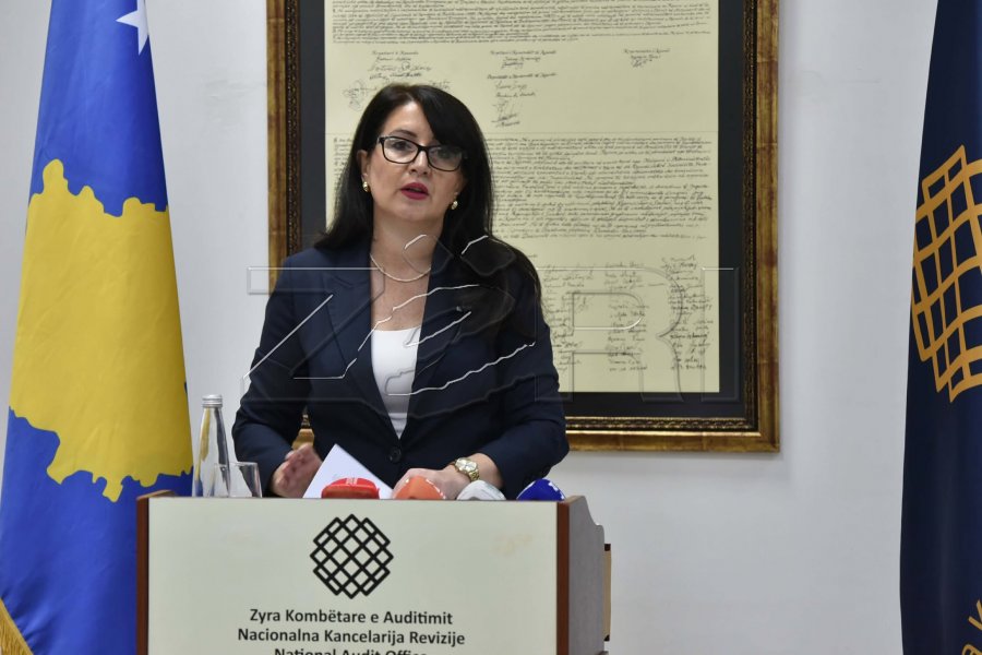ZKA  Komuna e Prishtinës dështoi në menaxhimin e mbeturinave  operatorët privatë i kushtuan më shtrenjtë