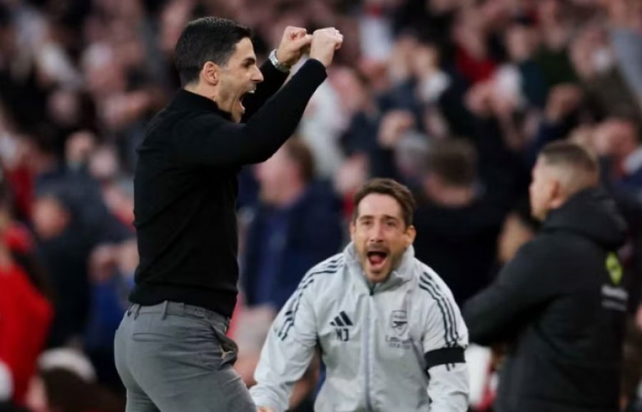 Gabon Manchester City  Arsenali shpallet kampion pas njëzet e një vitesh