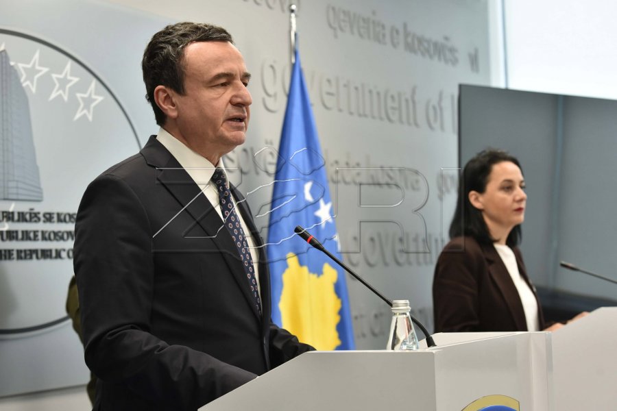 Emergjente situata me mbeturinat  Qeveria ndan një milion euro për largimin e 500 deponive ilegale