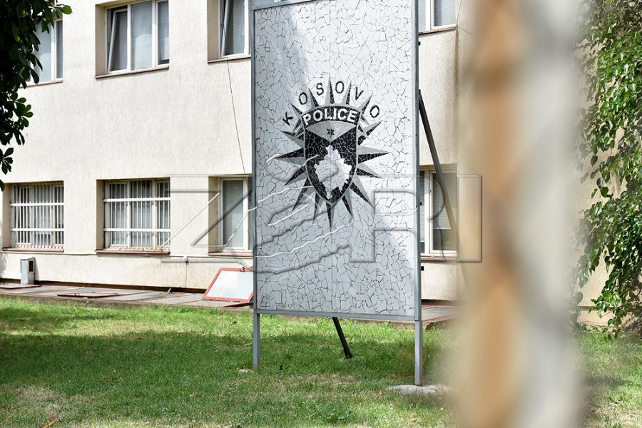 Policia paralajmëron qytetarët për SMS dhe emaila mashtruese