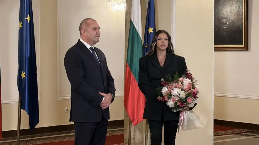 Kryeministri bullgar pret këngëtaren Dara, pas fitores në Eurovision