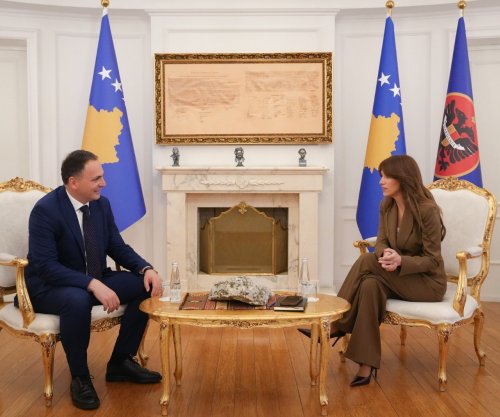 Haxhiu takon drejtorin e AKI-së, diskutohen zhvillimet e sigurisë