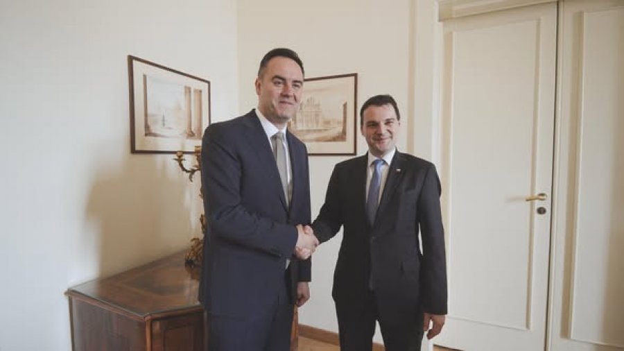Konjufca dhe Macinka takohen në Pragë, flasin për integrim evropian