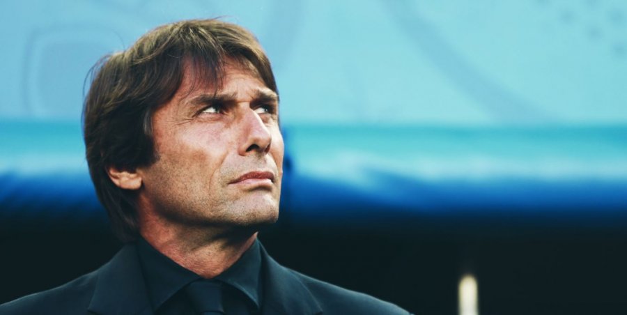Conte njofton largimin nga Napoli