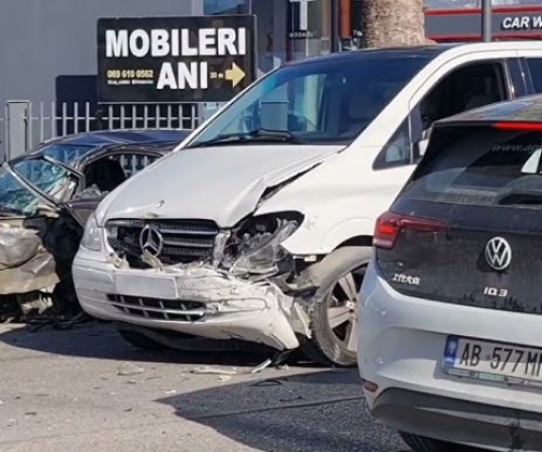E rëndë në Elbasan, automjeti përplas për vdekje një 7-vjeçar