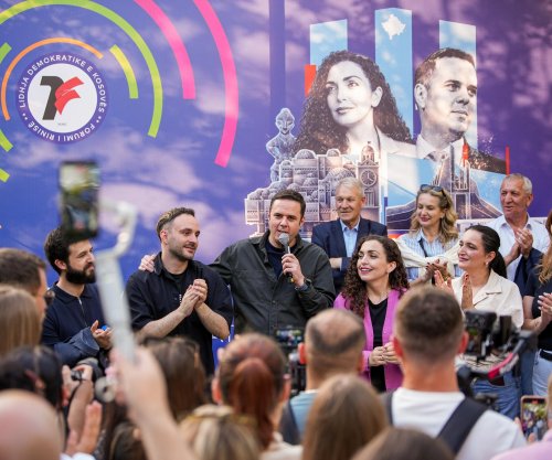 Abdixhiku dhe Osmani takojnë rininë në Prishtinë: Ëndrrat s’mbahen veç me fjalë, duhet punë
