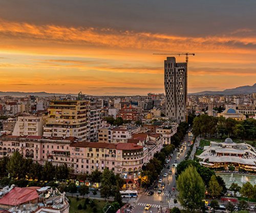 Për katër muaj mbi 2.5 milionë vizitorë në Shqipëri, gati gjysma e tyre nga Kosova