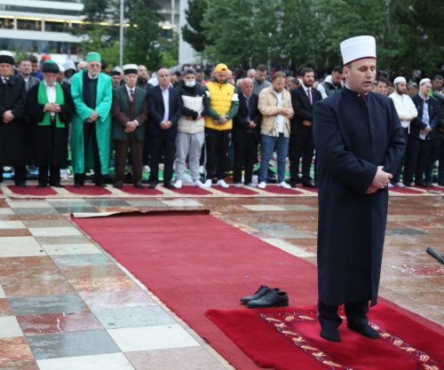 Namazi i Kurban Bajramit në Shqipëri do të falet në orën 06:30 
