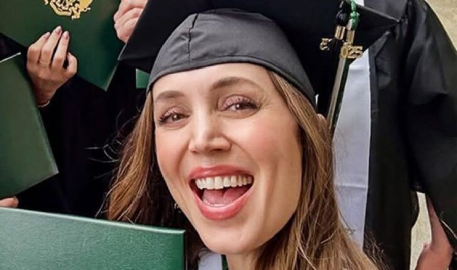 Eliza Dushku nderohet me titullin  Doktor Honoris Causa 