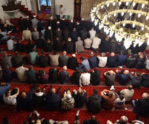 Kurti uron festën e Kurban Bajramit: Paçim mirësi, begati e mbarësi