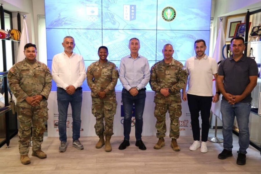 ushtare-amerikane-te-kfor-it-takojne-perfaqesues-te-kok-ut-flasin-per-bashkepunimin-ne-sport