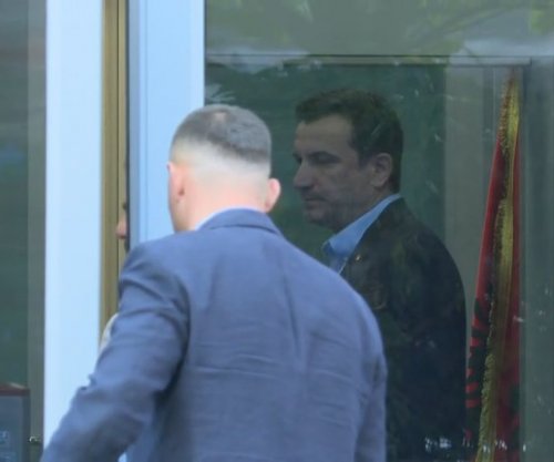 Gjykata e Lartë rrëzon kërkesën, Erion Veliaj mbetet në burg