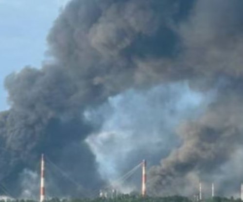 Dronët ukrainas godasin rafinerinë ruse gjatë një tjetër sulmi thellë brenda Rusisë
