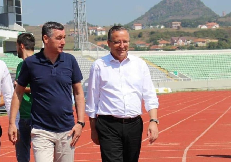 Hamza uron Veselin për ditëlindje  Korriku është afër  atëherë do të festojë e gjithë Kosova