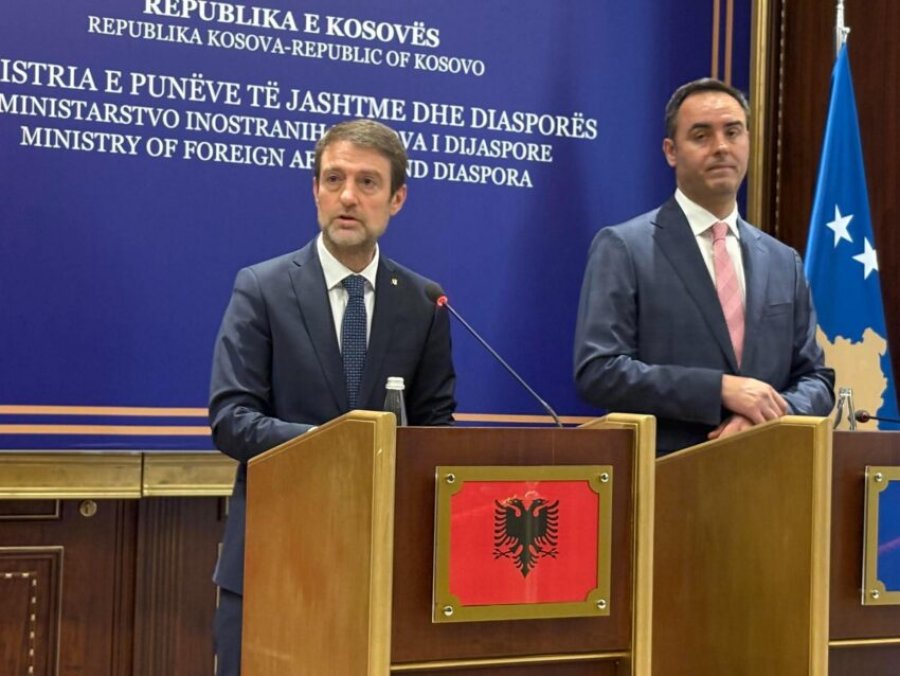 Hoxha në Prishtinë: Kosova prioritet absolut i politikës së jashtme të Shqipërisë