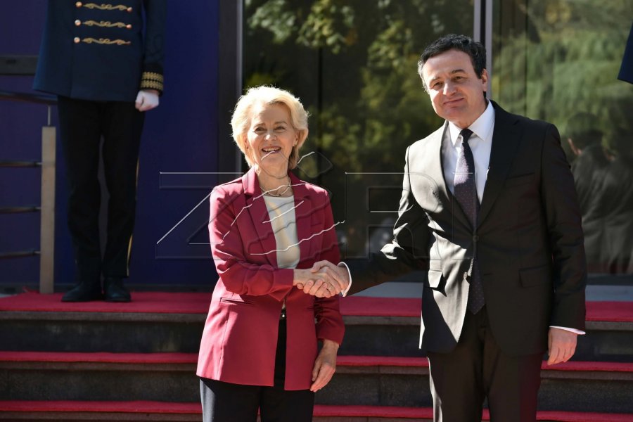 Pas Haxhiut  Von der Leyen takohet me Kurtin