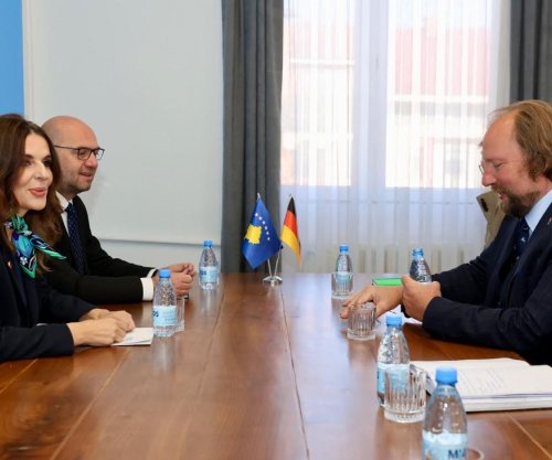 Çitaku takohet me politikanin gjerman, kërkon mbështetje nga Gjermania për Kosovën