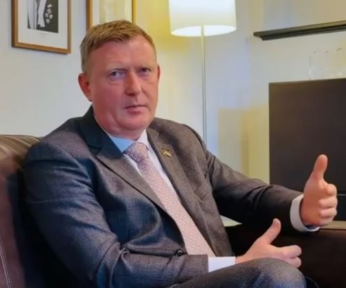 Ministri leton i Mbrojtjes: Sulmet hibride të Rusisë janë shqetësimi kryesor, jo retorika bërthamore