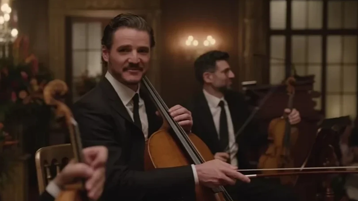 Aktorit Pedro Pascal iu desh të mësonte të luante violonçel për rolin e tij të ri  Ishte detyra më e vështirë krijuese