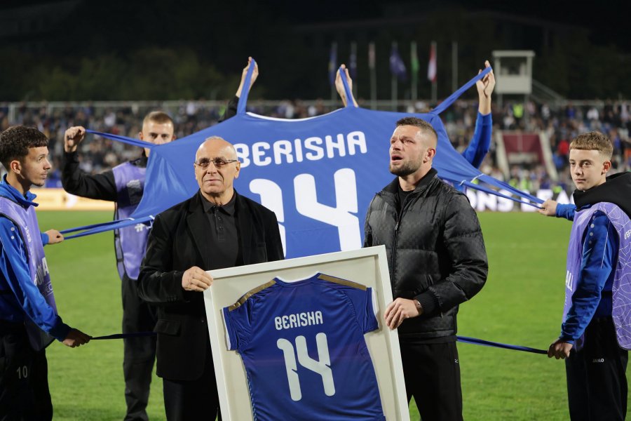 Mes lotëve  Valon Berisha përshëndetet me Kosovën