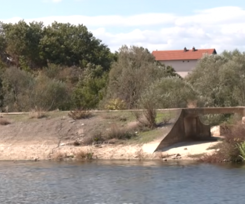 Komuna e Malishevës kundër largimit të digës në lumin Mirusha