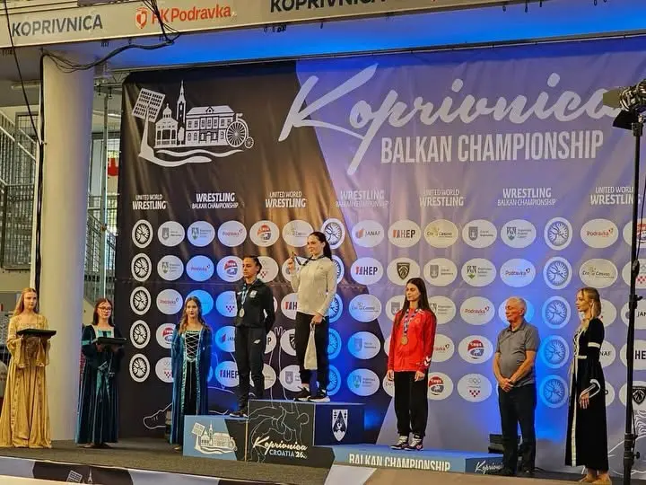 Shtatë medalje për Kosovën në Kampionatin Ballkanik të Mundjes
