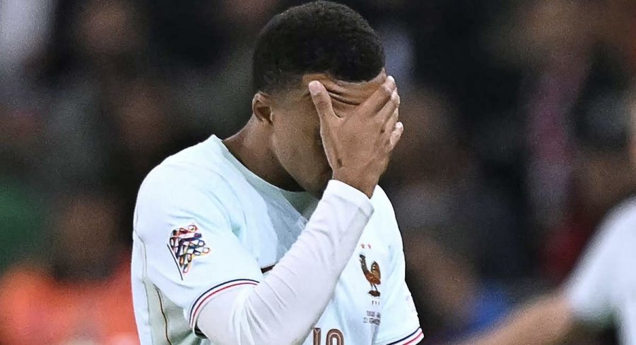 Pas polemikave te Reali, Mbappé ironizon me një mesazh