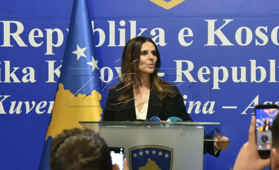 Çitaku  Ligji për Dhomat e Specializuara dhe presidenti janë çështje të ndara