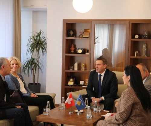 Gashi dhe ambasadorja zvicerane flasin për bashkëpunimin në sundimin e ligjit