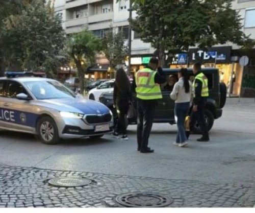 Prishtina nën masa sigurie, Policia bllokon edhe sot disa rrugë për shkak të protestës [video]