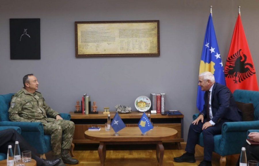 svecla-takon-kreun-e-kfor-it-vlereson-bashkepunimin-ne-siguri
