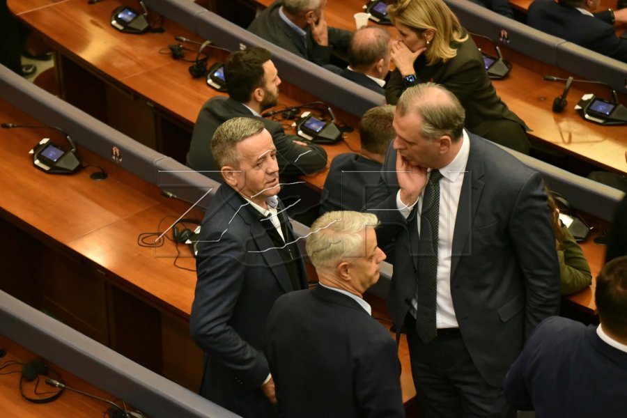 Ligji për Specialen dhe Presidenti  nis seanca