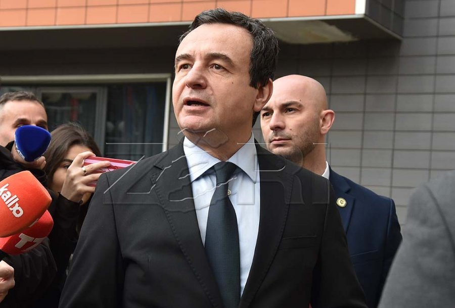 Kurti nuk tregon nëse do të ketë takim me Hamzën: Do të flasim në Kuvend e Qeveri për këto çështje