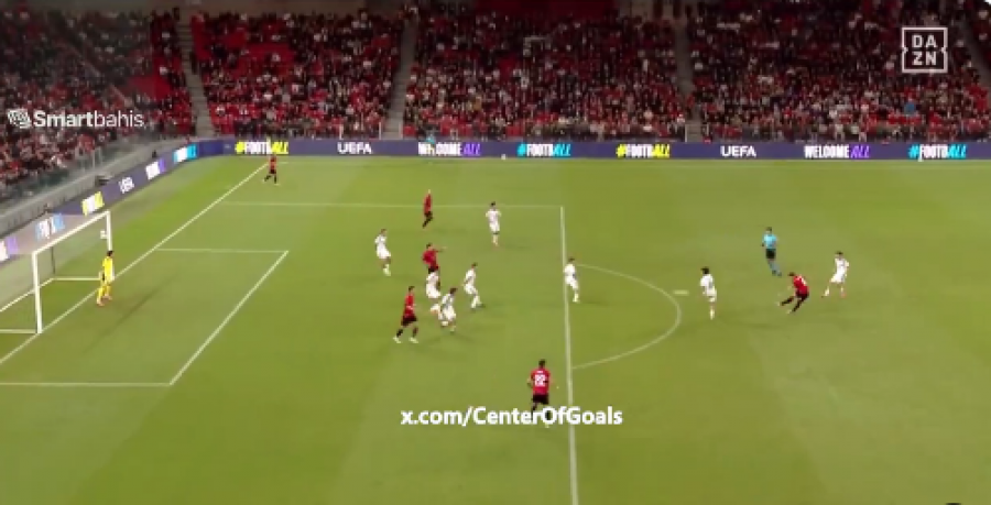 Shqipëria në epërsi ndaj San Marinos  Asllani me supergol  video 