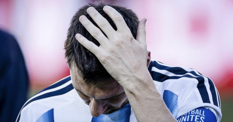 Messi, dhimbje për babanë: “Më mungove mbrëmë, nuk e di si do të vazhdoj pa ty”