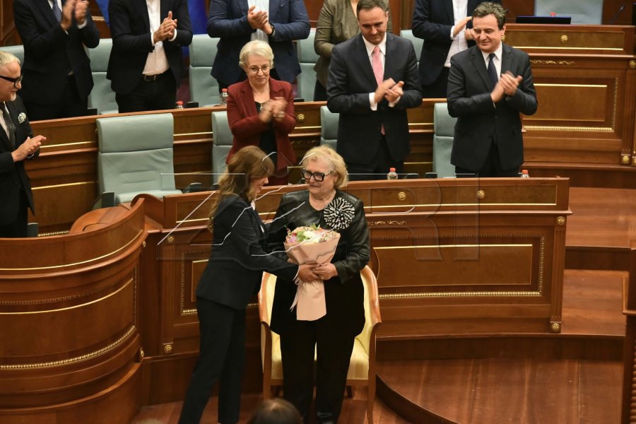 Haxhiu i uron mbarësi Shiroka Pulës në detyrën e re si presidente e Kosovës
