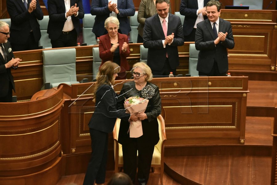 justina-shiroka-pula-presidente-e-kosoves-ja-cfare-shkruajne-mediat-zvicerane