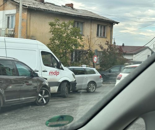 Aksident në Prishtinë, përfshihen tri vetura [foto]