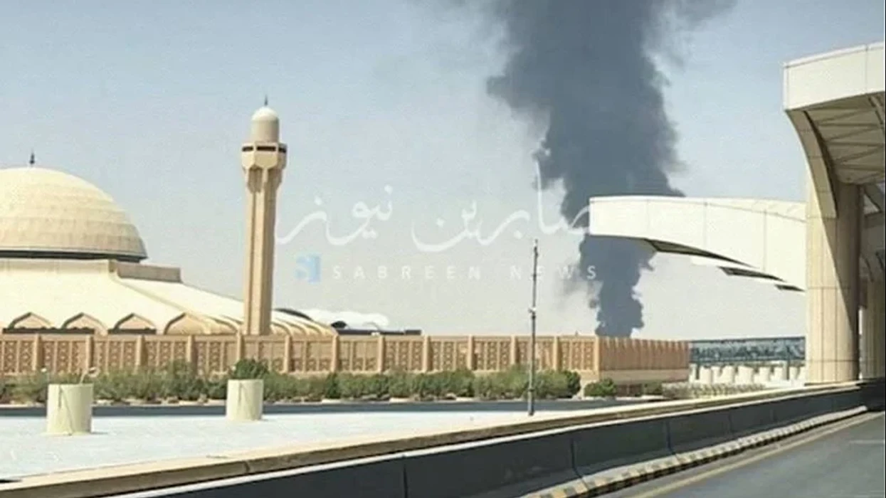 Shpërthime të reja në Arabinë Saudite  mbyllet edhe aeroporti në Riad  video 