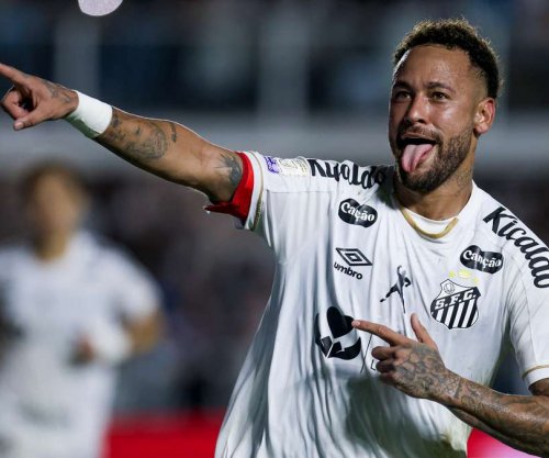 Dy gola pas rikthimit nga lëndimi, Neymar shpëton Santosin nga humbja ndaj Flamengos