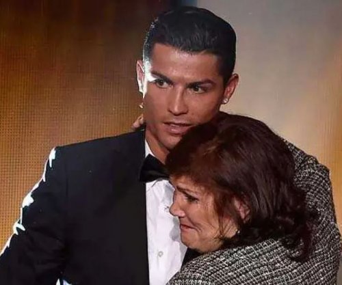 “Ka qenë hero i Portugalisë, s’i dhanë vlerësimin e merituar”, përlotet nëna e Ronaldos