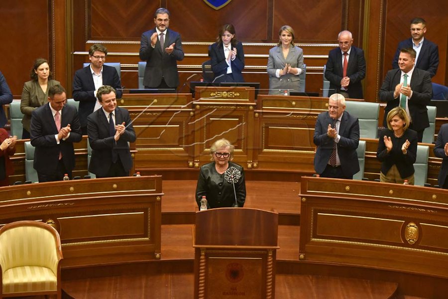 Raportohet se Presidentja nesër e kthen ligjin në Kuvend