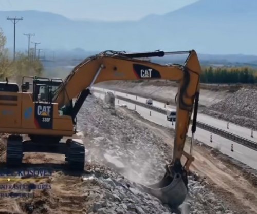 Basha:Vazhdojmë rehabilitimin e skarpateve përgjatë autostradës `Ibrahim Rugova`