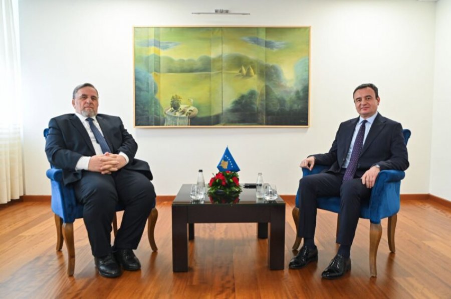 Kurti takon Tërnavën  flasin për presidenten e re dhe aktgjykimin ndaj ish krerëve të UÇK së