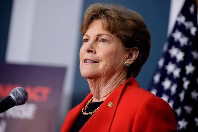 Senatorja Shaheen në Tiranë  Ajo që ndodhë në Kosovë  ka rëndësi edhe këtu