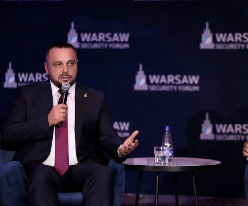 Maqedonci: Vendimmarrja në operacionet luftarake duhet të mbetet njerëzore