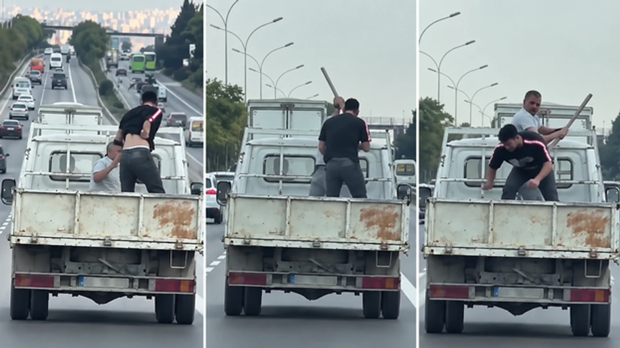 “Spektakël pa bileta” - dy persona filmohen duke u përleshur në një kamionçinë, që ishte në lëvizje në autostradën e Stambollit