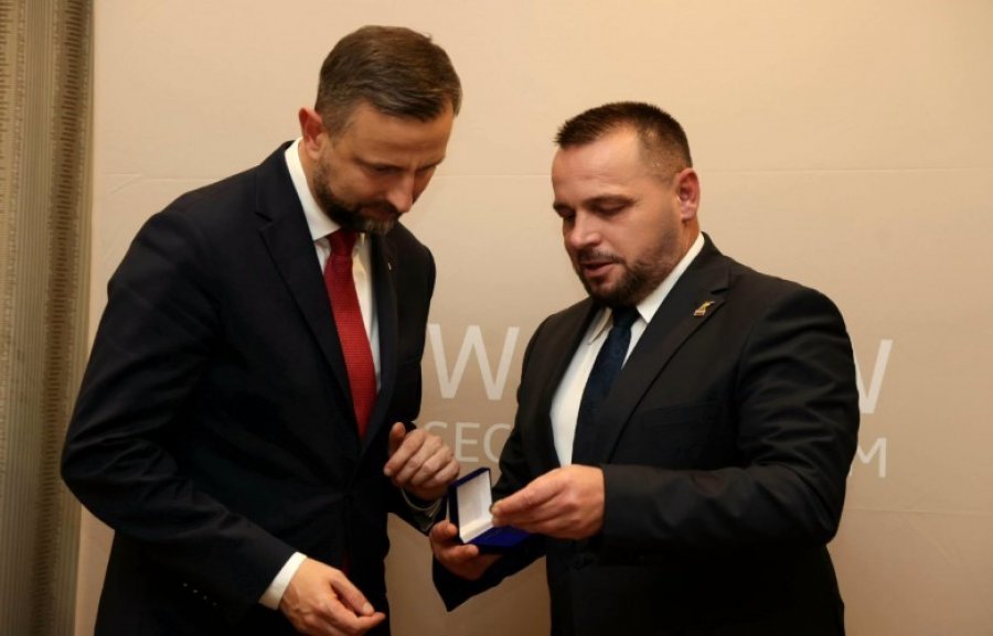 Maqedonci diskuton me homologun polak thellimin e bashkëpunimit në mbrojtje