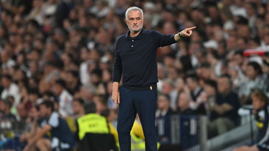 Mourinho e thumbon Barcelonën: “E provova vet rastin Negreira, mund të jetë skandali më i madh i korrupsionit në historinë e referimit”