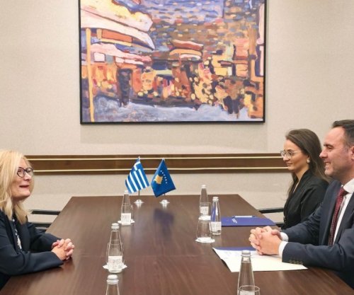 Konjufca pret në takim lamtumirës ambasadoren greke, Heleni Vakali